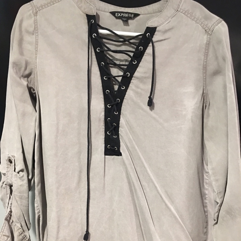 Express shirt